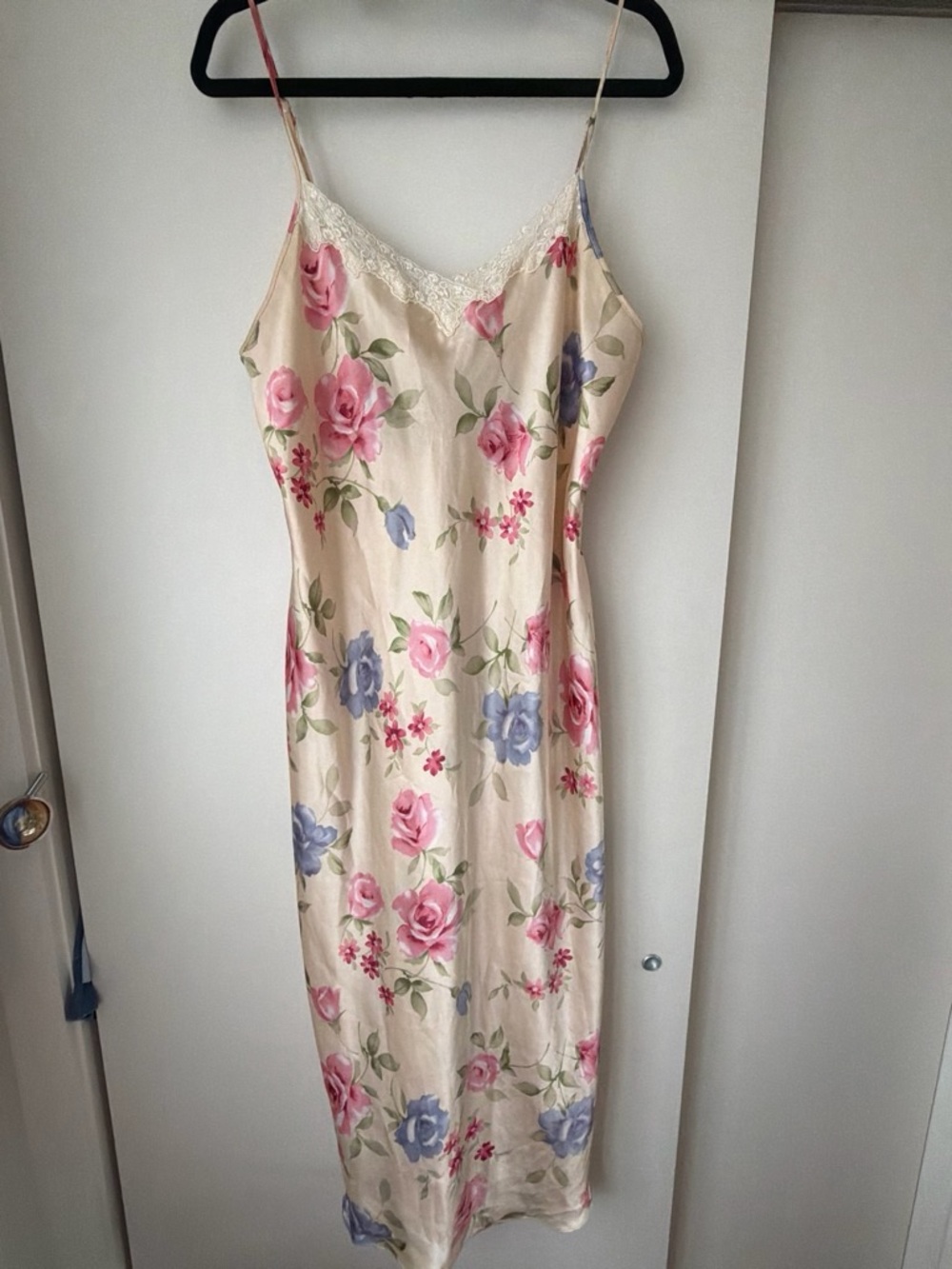 Cream Floral Lace-Trim Slip Dress with Pink & Blue Roses